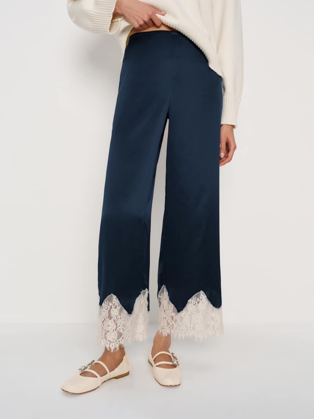 NWT reformation Carolina silk pants in midnight - size xl